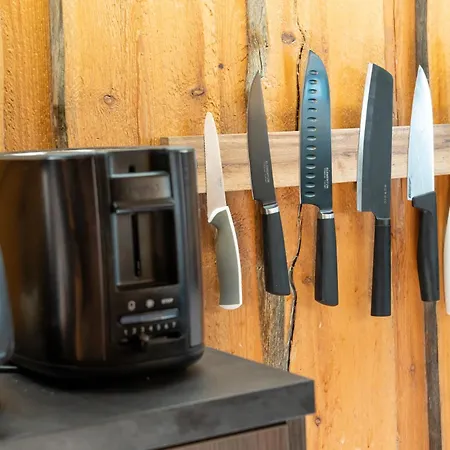 Jussan Luppo - Original Log Cabin, Sauna, 100m *