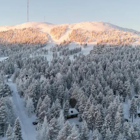 Domek letniskowy Slopeside Luppo - Original Log Cabin, Sauna, 100m *