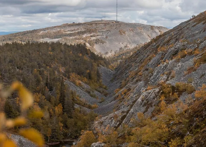 Slopeside Luppo - Original Log Cabin, Sauna, 100m